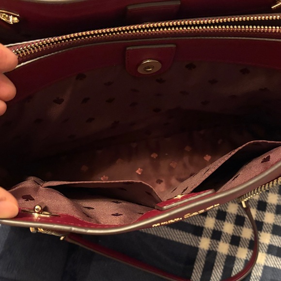 Kate Spade Cherry Red Shoulder Bag with Gold Chain - Picture 4 of 9